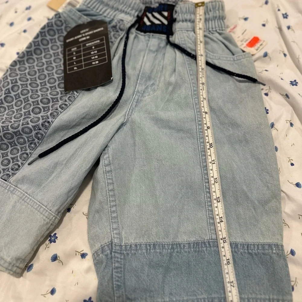 VTG NWT 90s/90s Kids Light Wash Levis Sport Jeans. Y2K Grunge Wide Leg rare find